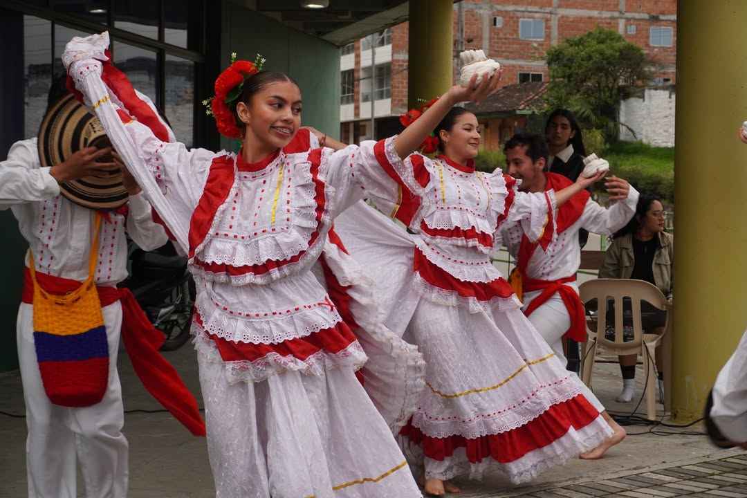 Celebración del Día Internacional de la Danza en Sonsón