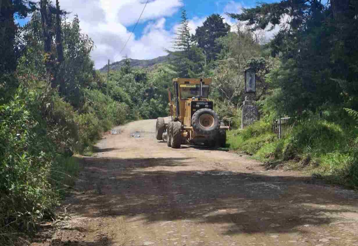 En Sonsón seguimos trabajando por nuestras vías rurales