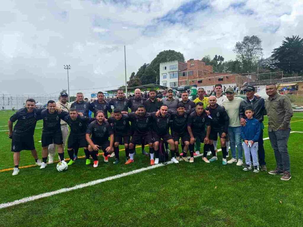 El Estadio de Sonsón vivió su inauguración