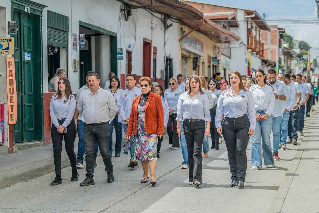 La Alcaldía de Sonsón se unió con fe, alegría y respeto a las fiestas de la Virgen del Carmen