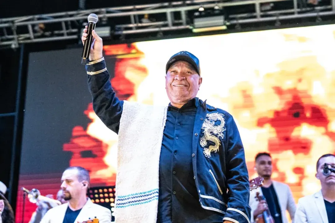 Luis Alberto Posada se presentó en la Fiesta del Maíz