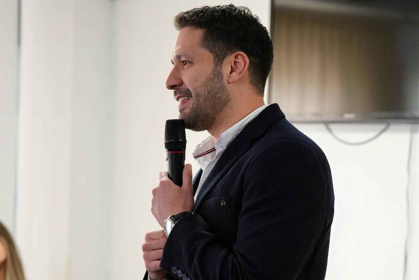 Juan Diego Zuluaga invita a votar en las elecciones del CMJ
